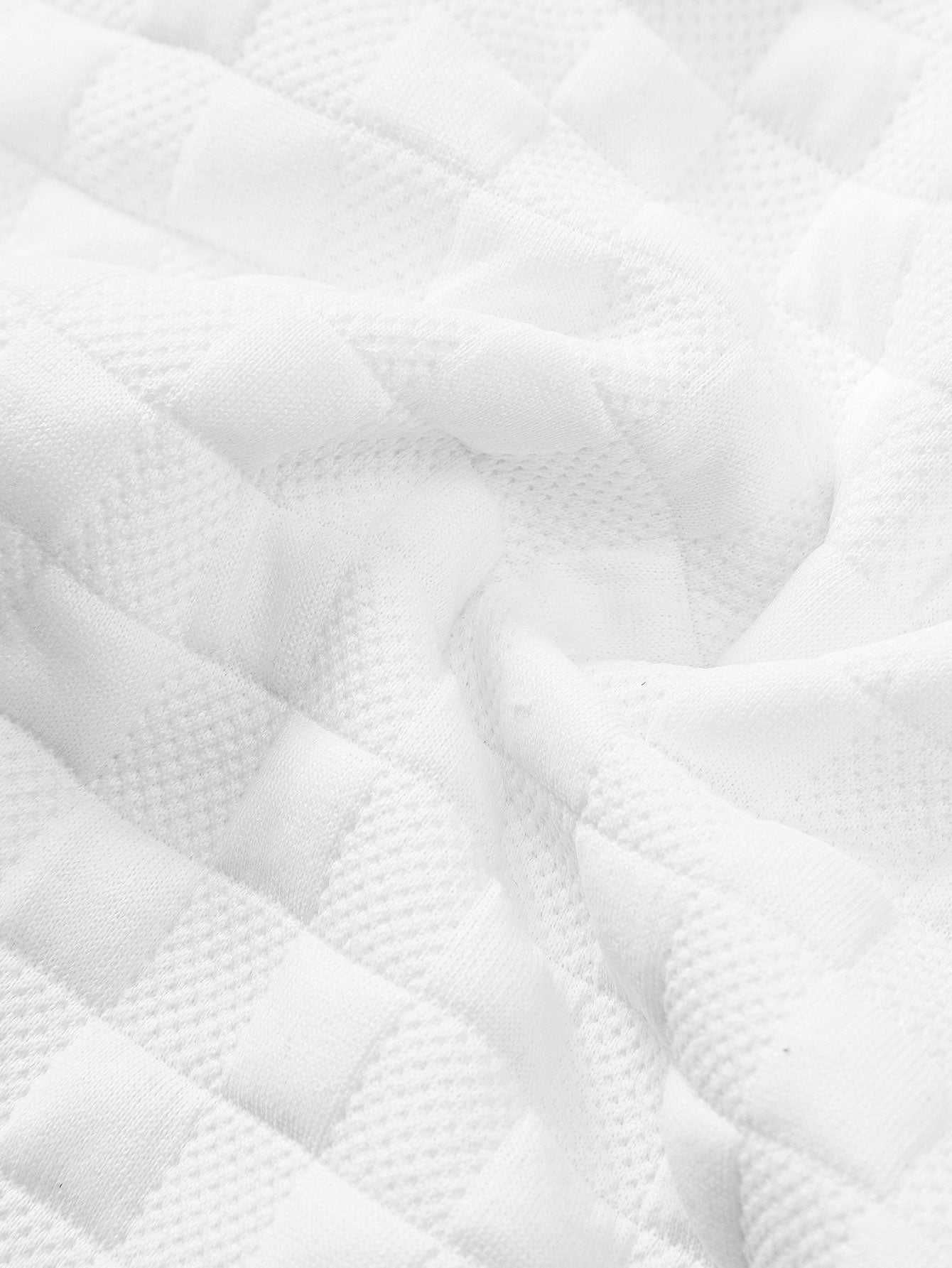 Checkerboard Stand Collar Shirt & Checkerboard Jacquard Shorts