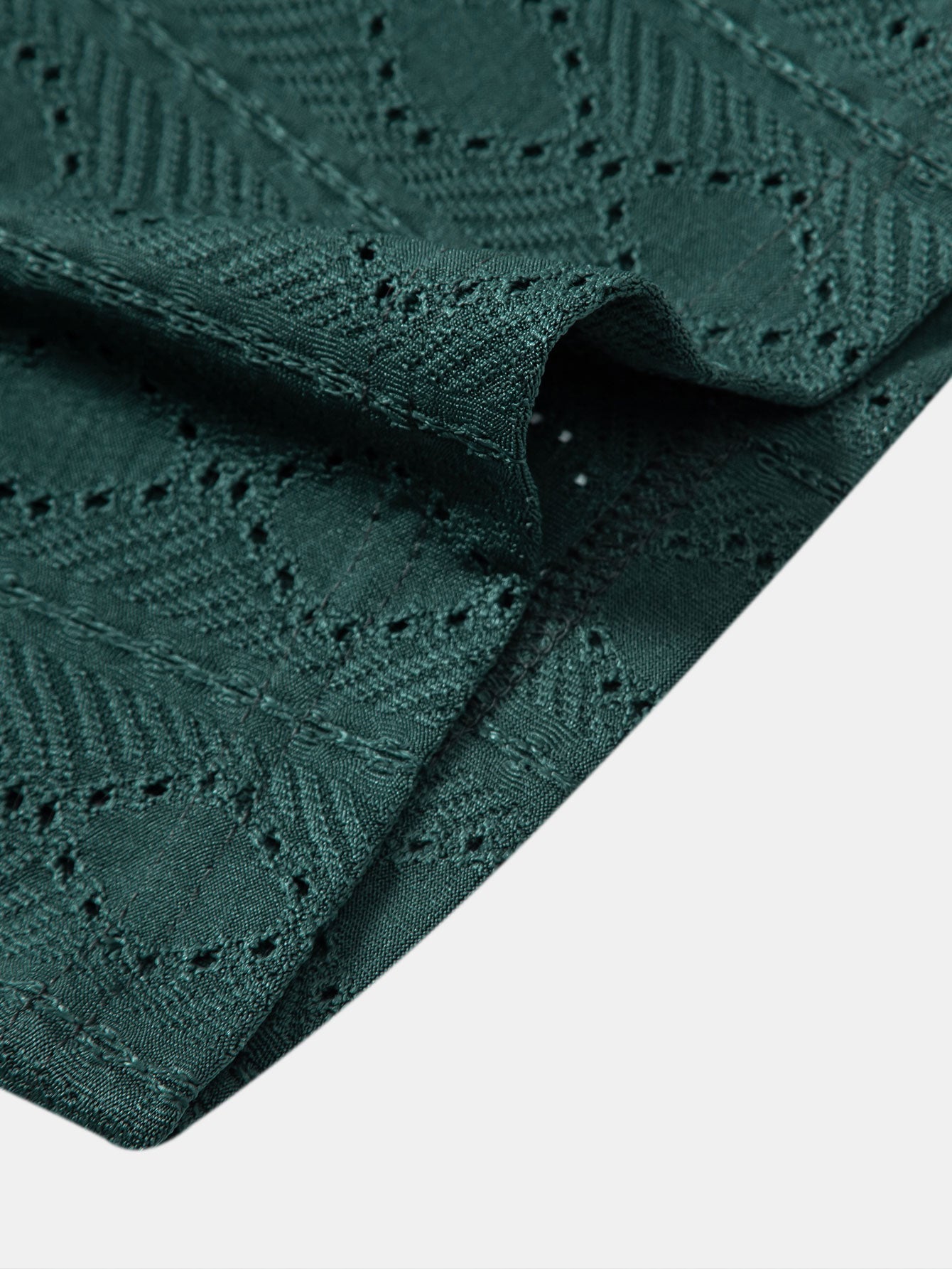 Muscle Fit Diamond Texture Cuban Shirt & Straight Leg Linen Pants