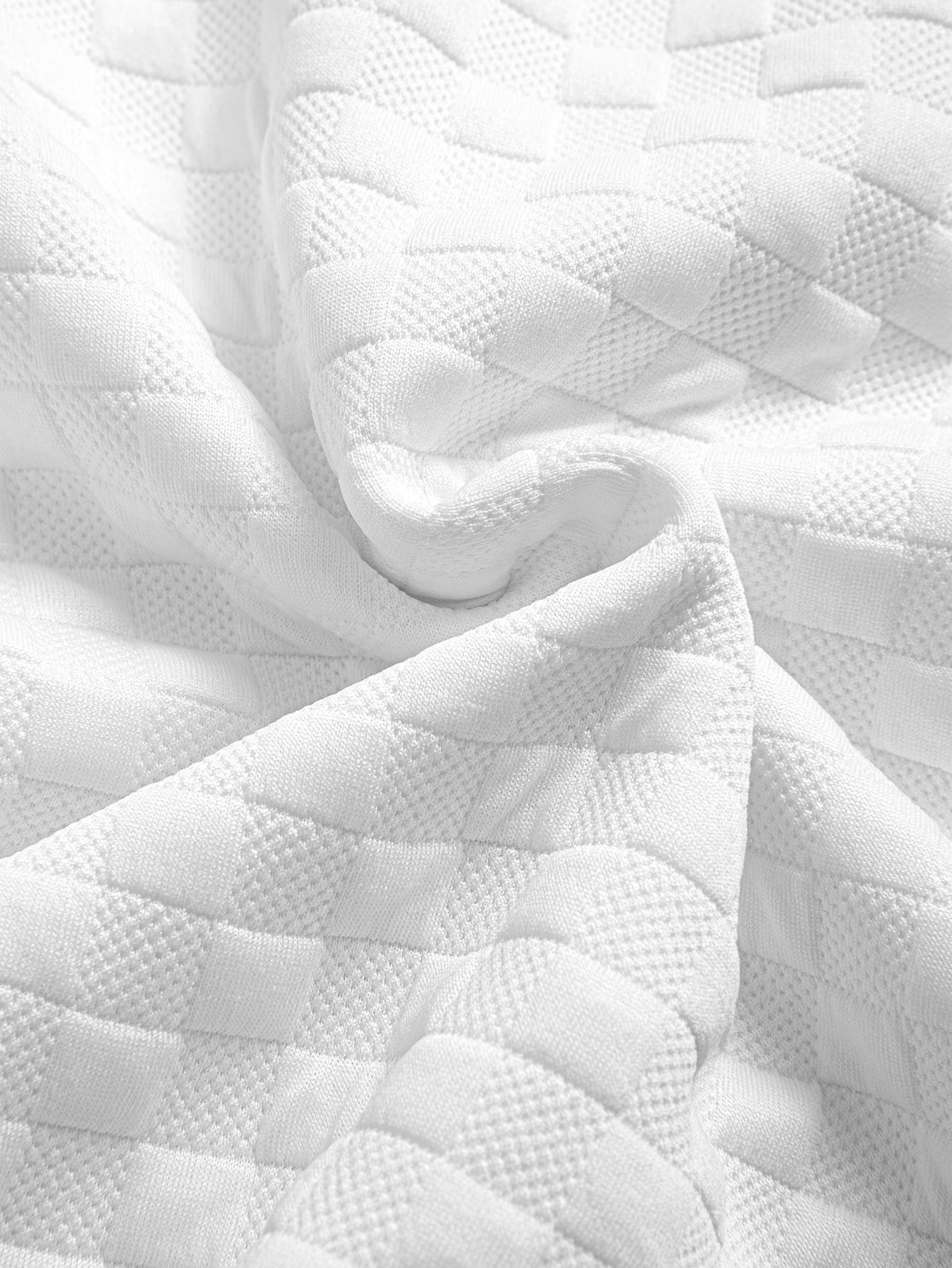 Checkerboard Jacquard Arc Hem T-Shirt & Checkerboard Jacquard Shorts