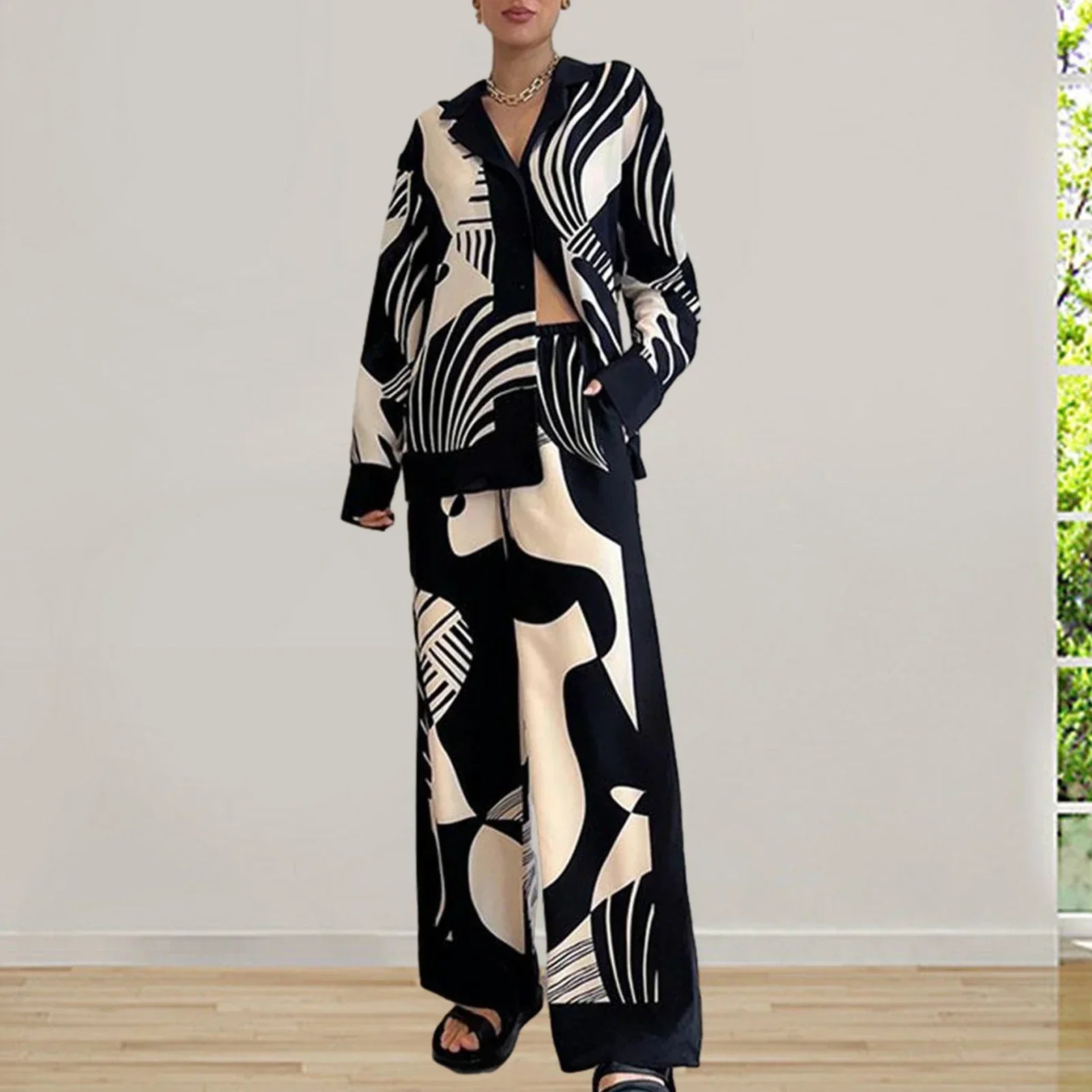 Galilea | Elegant pants and blouse set