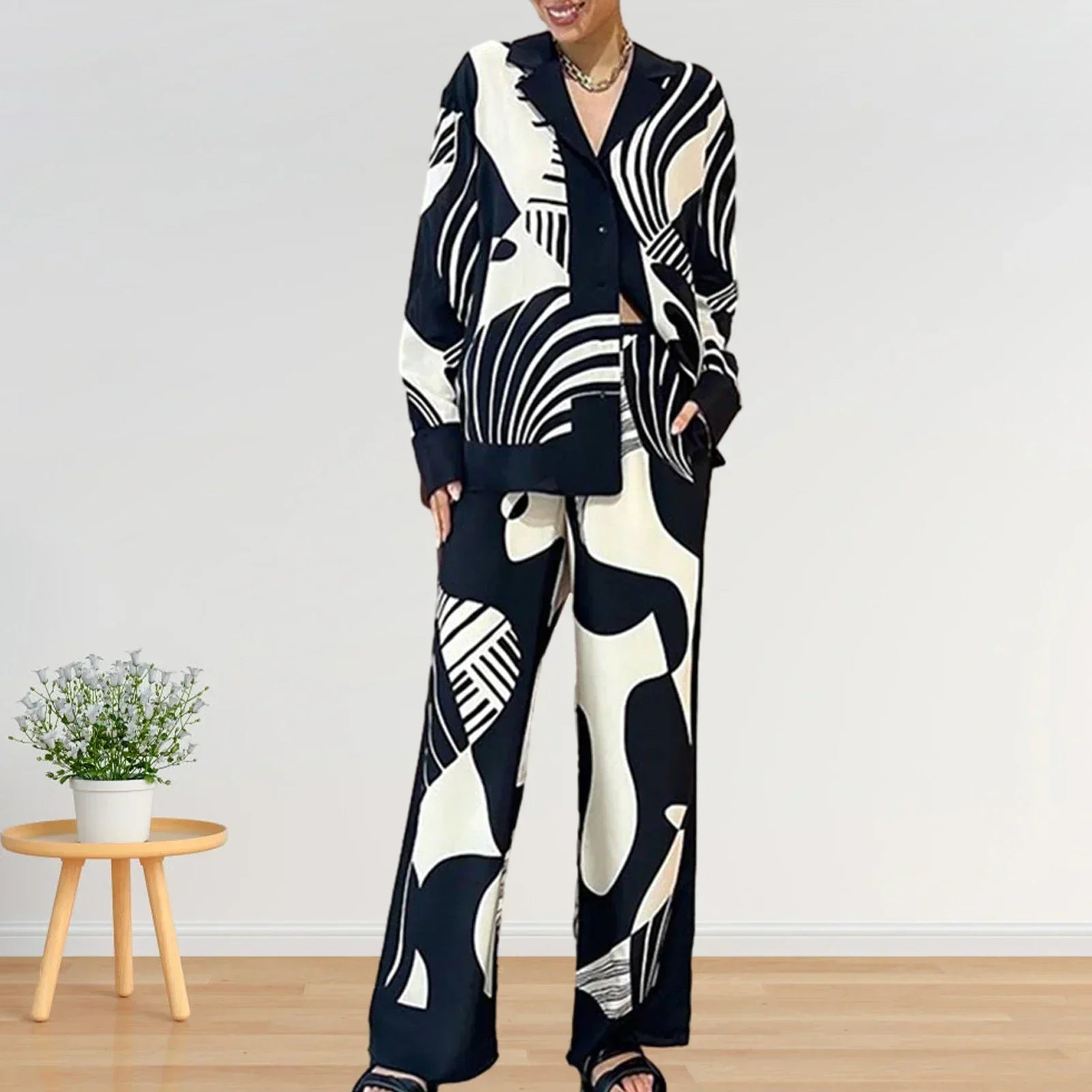 Galilea | Elegant pants and blouse set